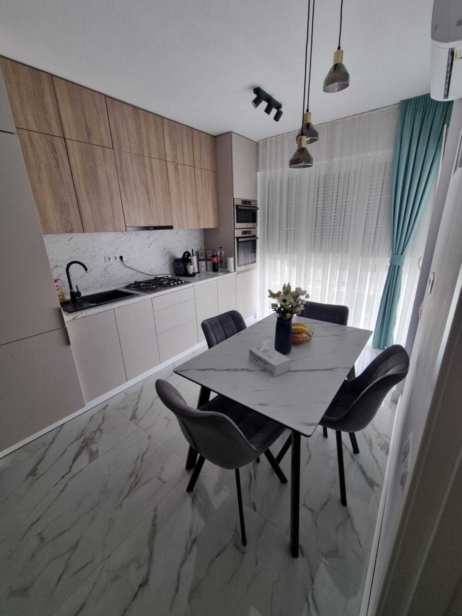 Roxana Residence Орадя Экстерьер фото